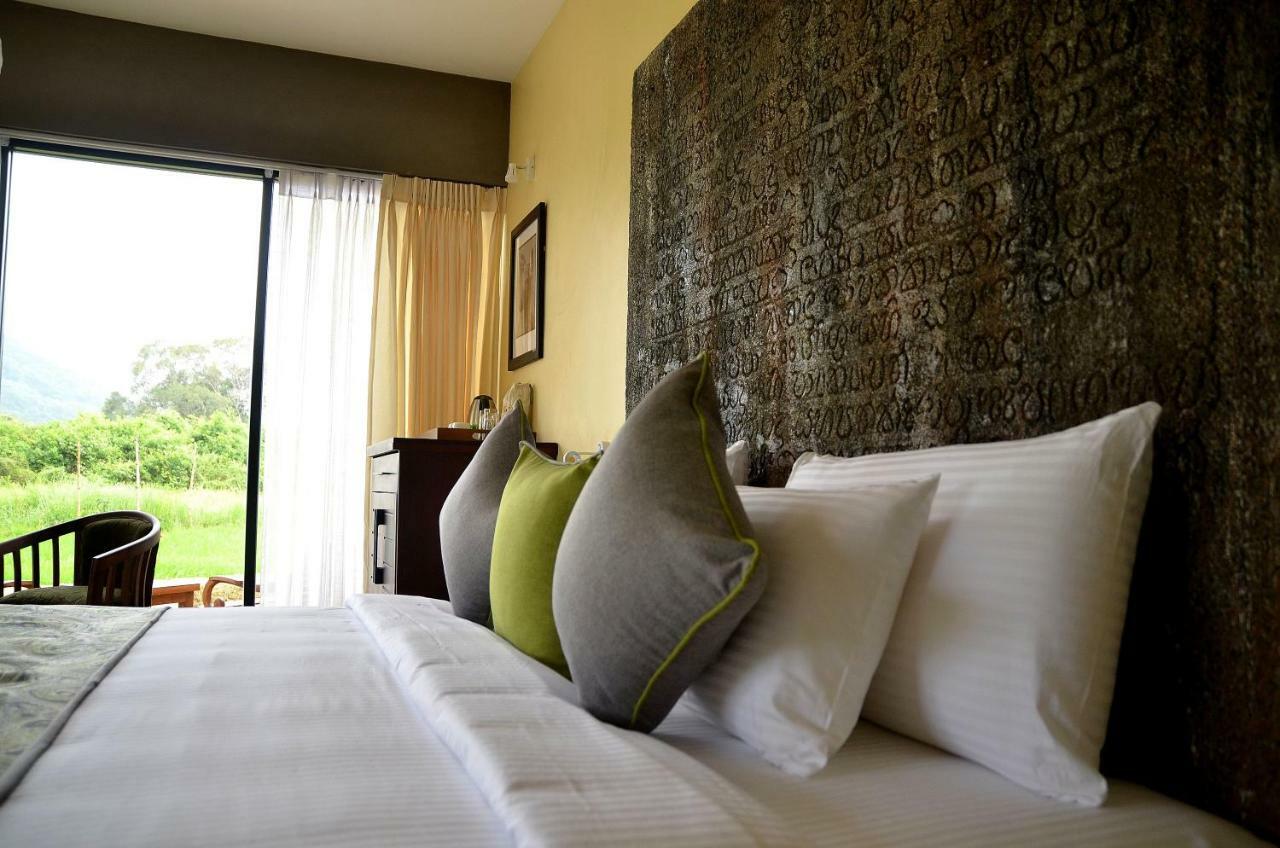 Sigiriya King'S Resort ภายนอก รูปภาพ